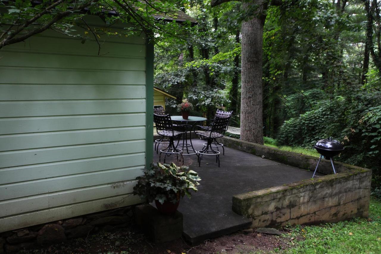 The Pines Cottages Woodfin Buitenkant foto