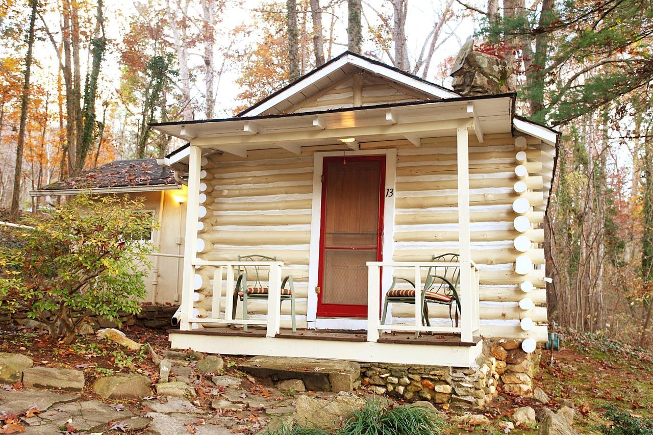 The Pines Cottages Woodfin Buitenkant foto