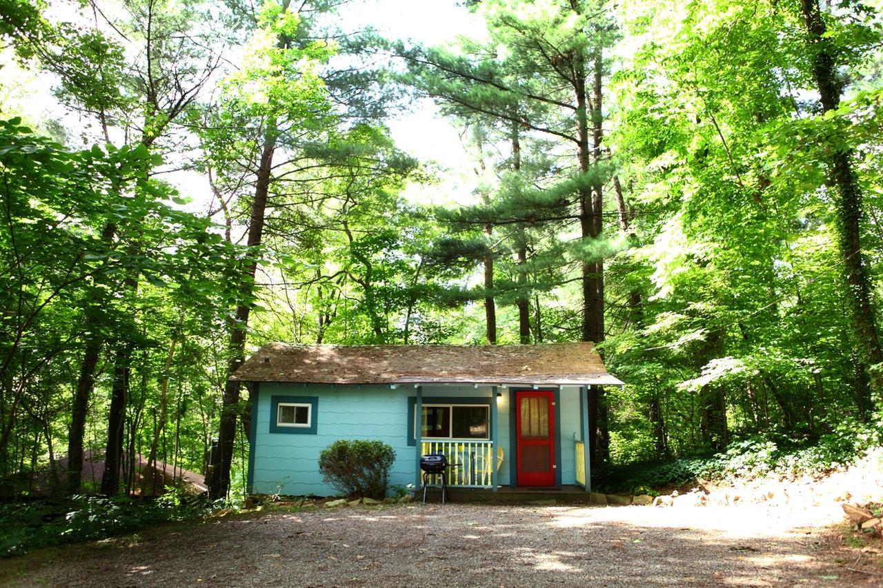 The Pines Cottages Woodfin Buitenkant foto