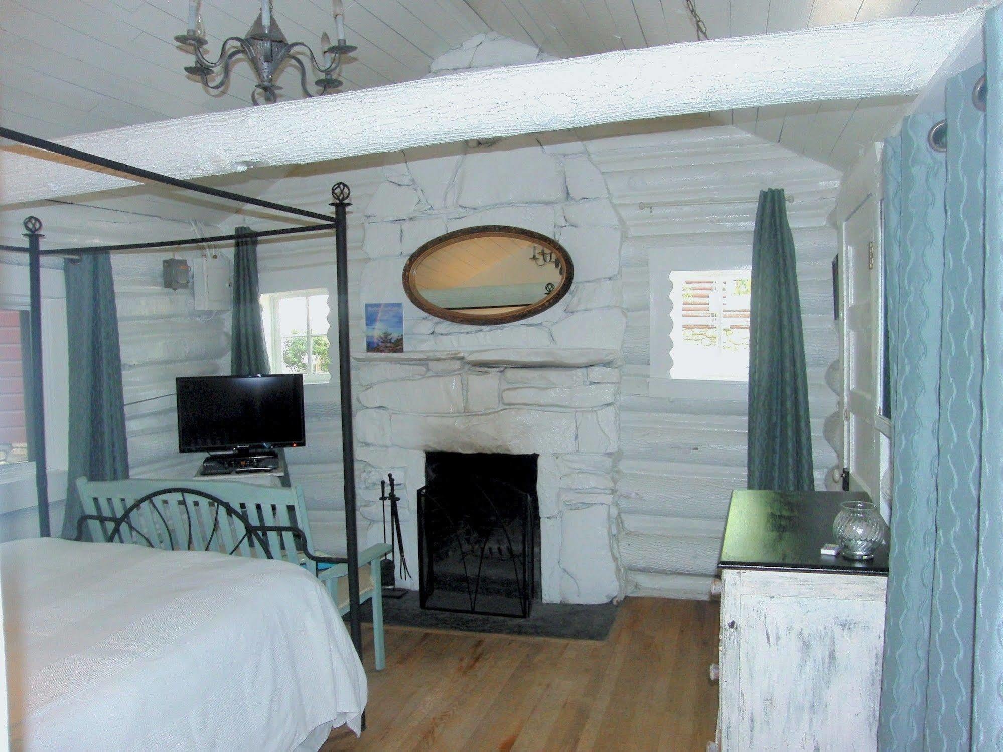 The Pines Cottages Woodfin Buitenkant foto